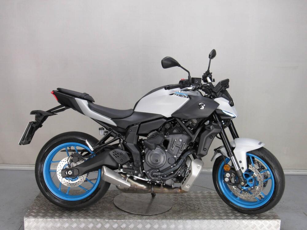 Yamaha MT-07 Y-AMT (2025)