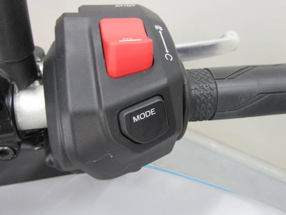 Yamaha MT-07 Y-AMT (2025) (11)