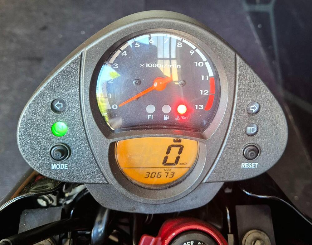 Kawasaki ER-6N (2006 - 09) (7)