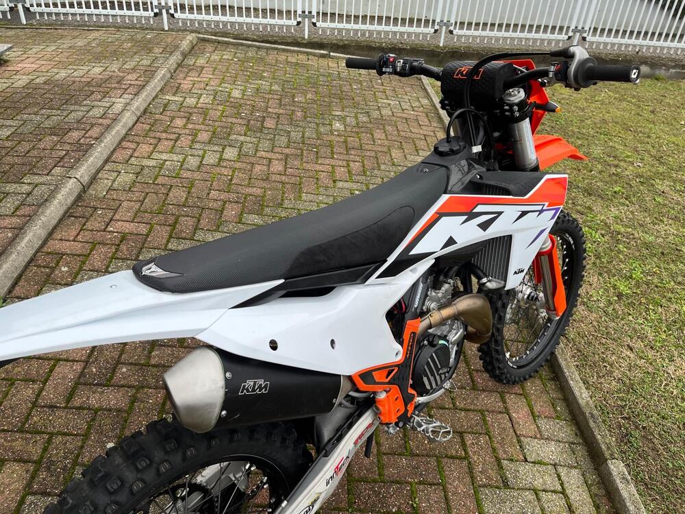 KTM 450 SX-F (2023) (14)