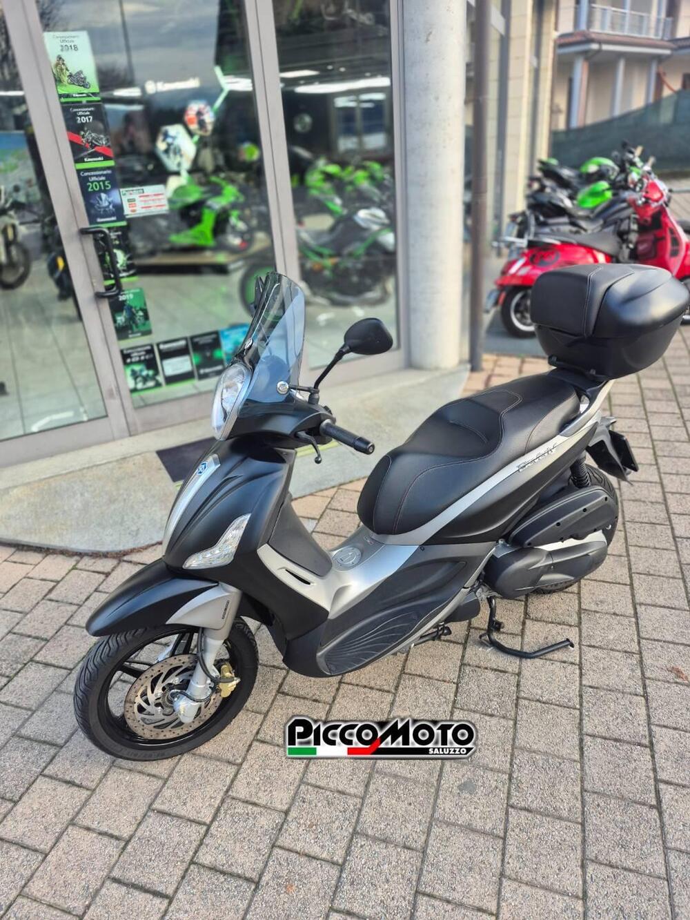 Piaggio Beverly 350 SportTouring ie (2011 - 15) (3)