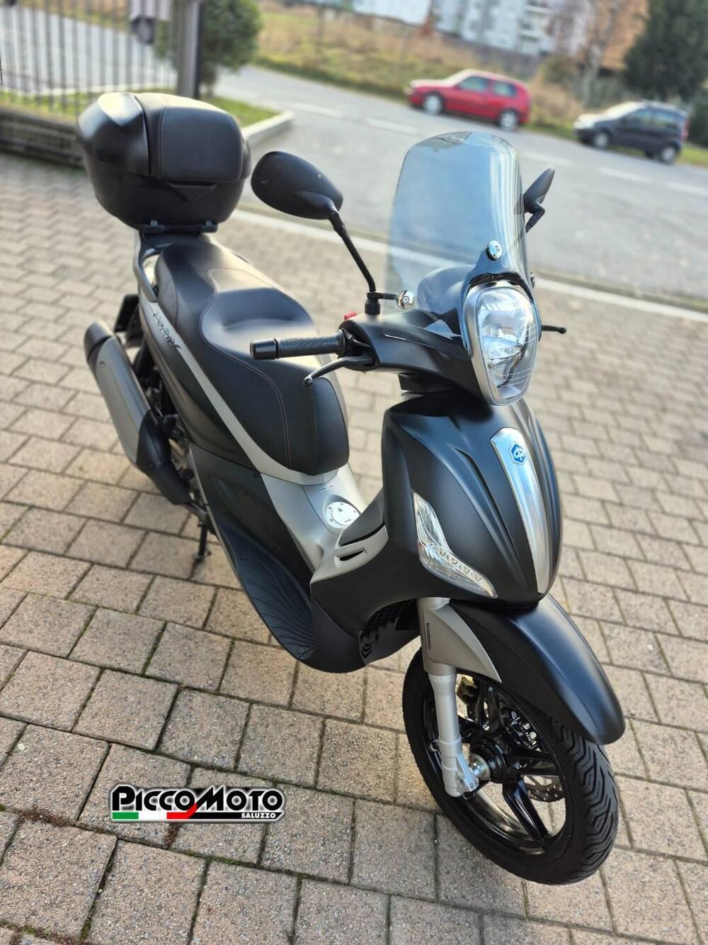 Piaggio Beverly 350 SportTouring ie (2011 - 15) (6)