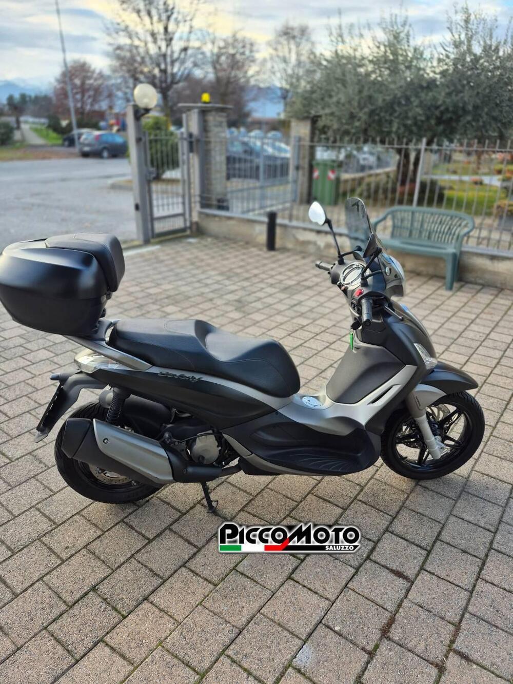 Piaggio Beverly 350 SportTouring ie (2011 - 15) (7)