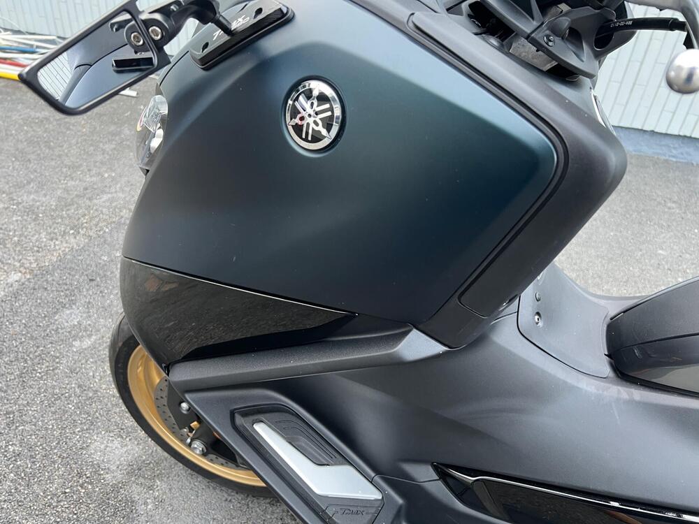 Yamaha T-Max 560 Tech Max (2022 - 24) (15)