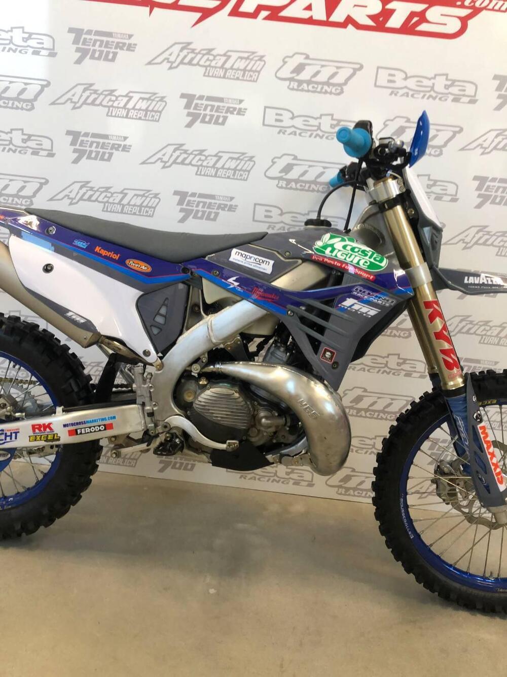 Tm Moto EN 300 Fi ES 2T (2025) (4)