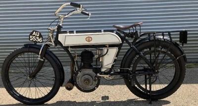  Rubano in un fienile una Riley del 1904!