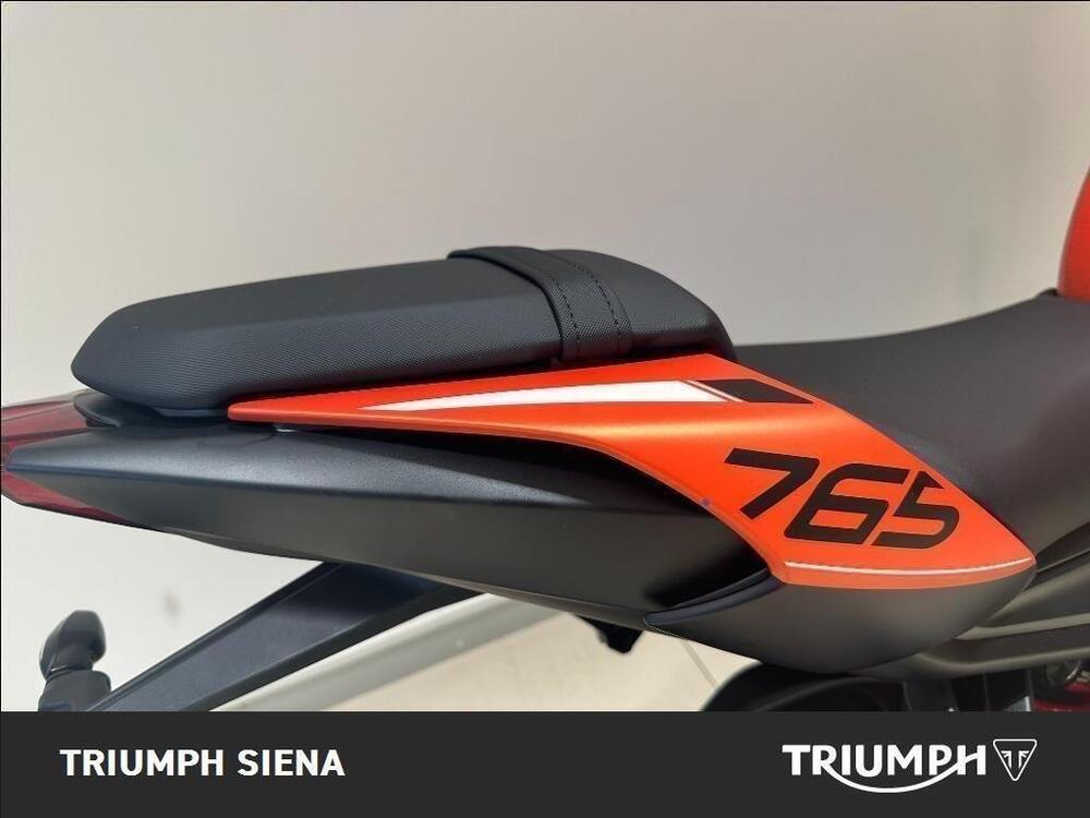 Triumph Street Triple 765 R (2023 - 25) (11)