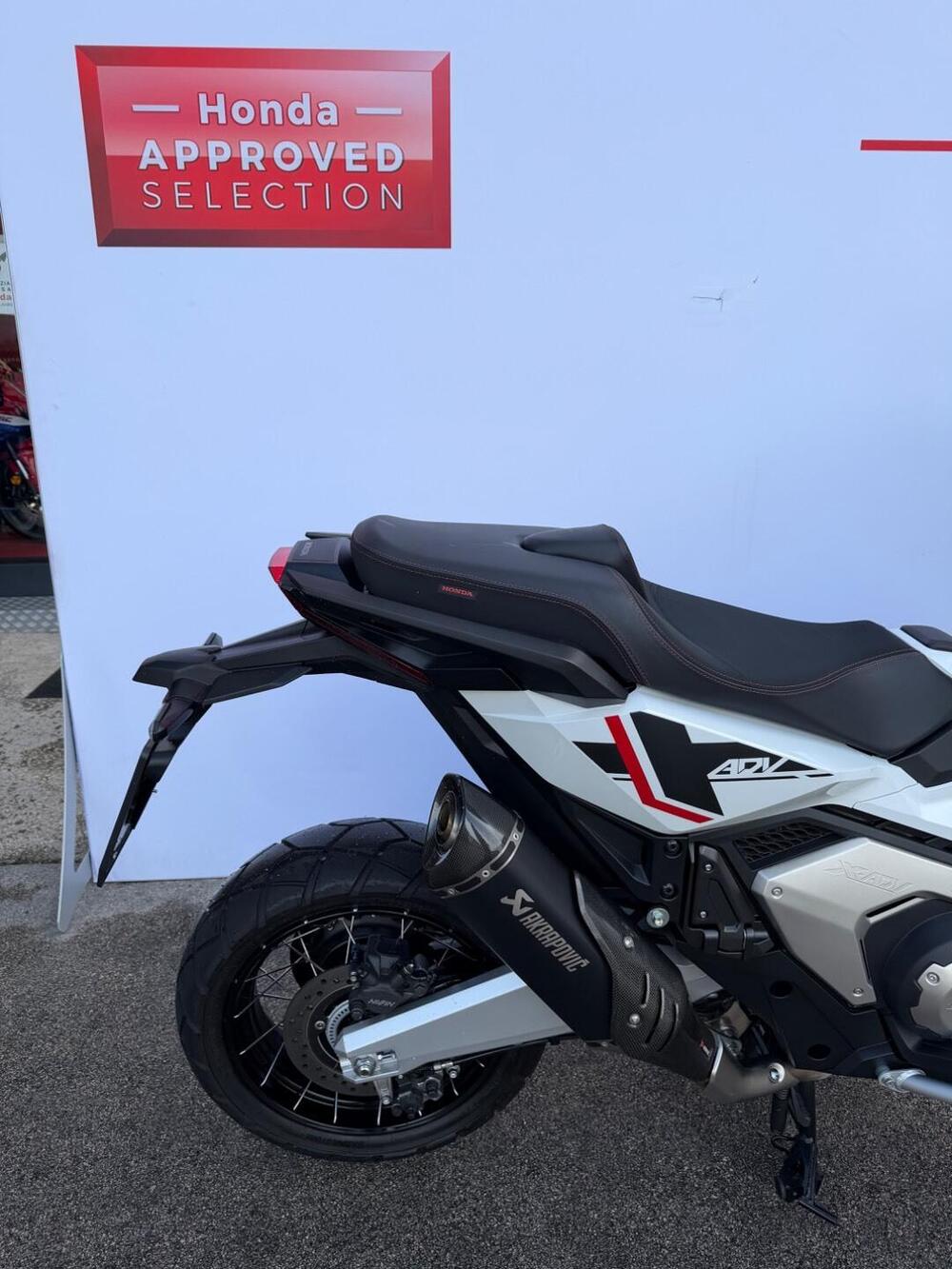 Honda X-ADV 750 (2025) (4)