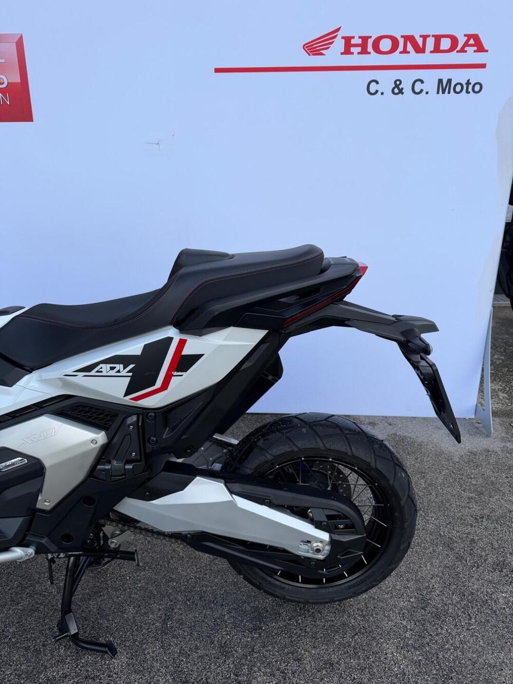 Honda X-ADV 750 (2025) (6)