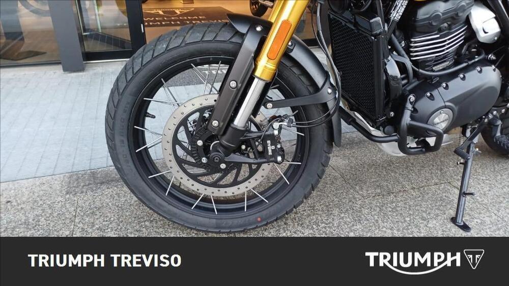 Triumph Scrambler 400 XC (2025) (5)