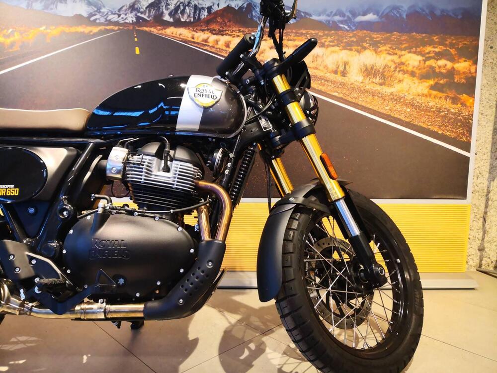 Royal Enfield Bear 650 (2025) (3)