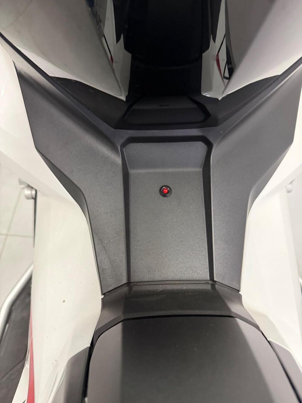 Honda X-ADV 750 DCT (2021 - 24) (7)