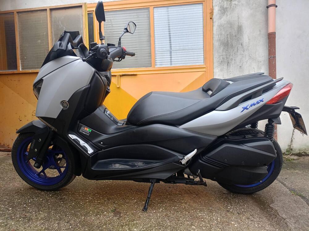 Yamaha X-Max 300 (2021 - 24) (3)