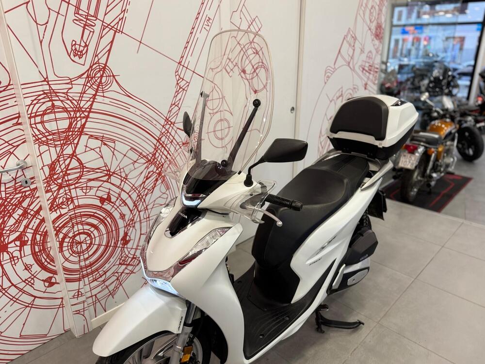 Honda SH 150i (2020 - 23) (14)