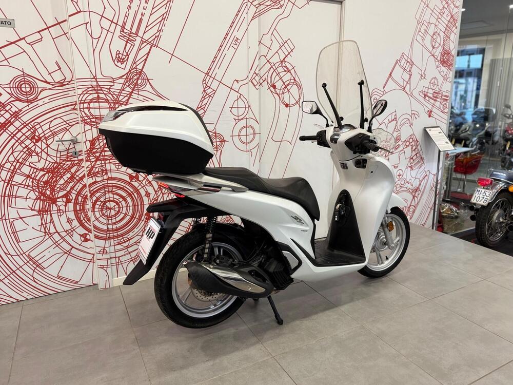 Honda SH 150i (2020 - 23) (3)