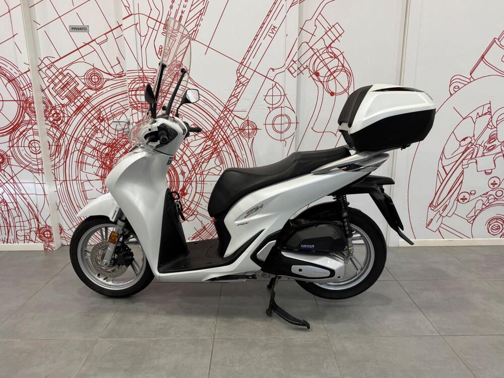 Honda SH 150i (2020 - 23) (4)