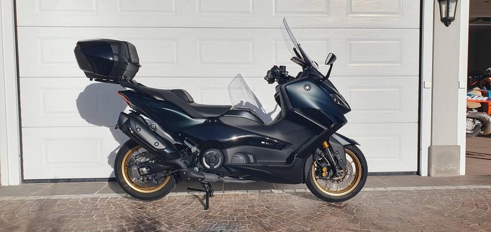 Yamaha T-Max 560 Tech Max (2022 - 24) (2)