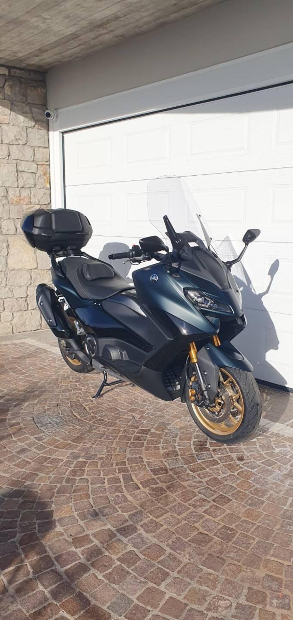 Yamaha T-Max 560 Tech Max (2022 - 24) (3)