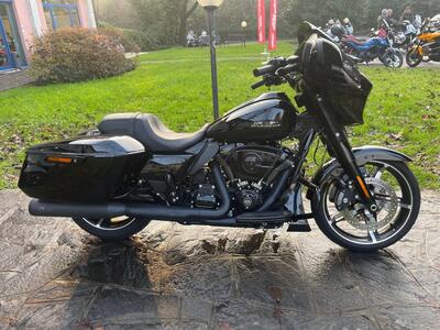 Harley-Davidson Street Glide (2024 - 25) usata