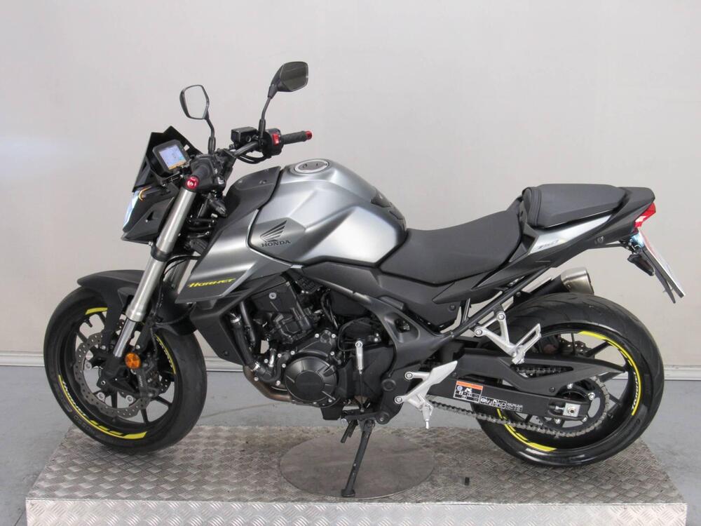 Honda CB 750 Hornet (2023 - 24) (4)