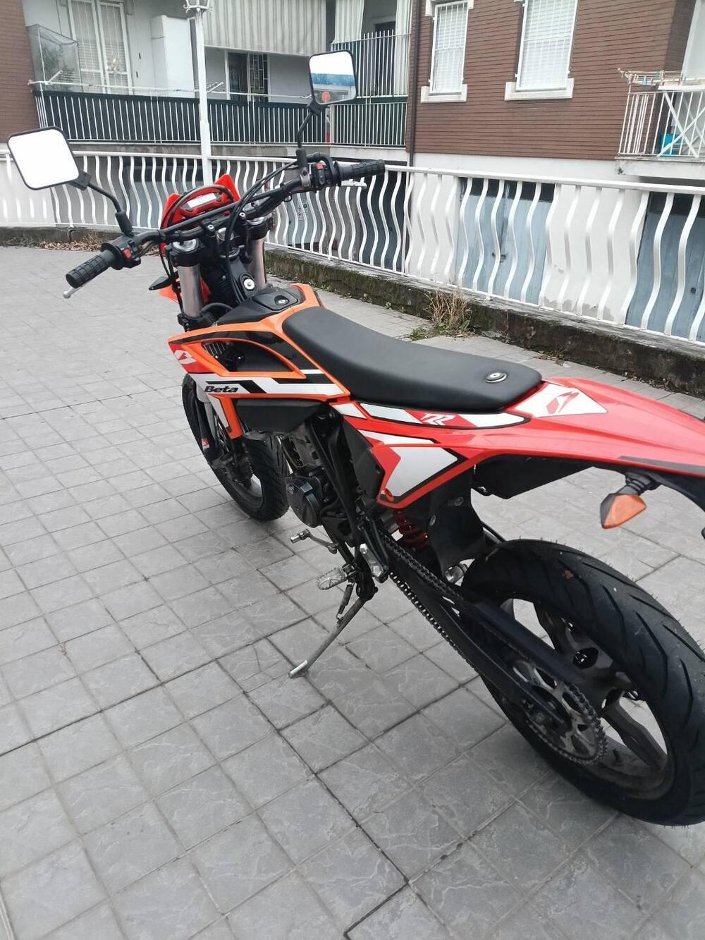 Betamotor RR 125 4T Motard R (2023 - 24) (3)