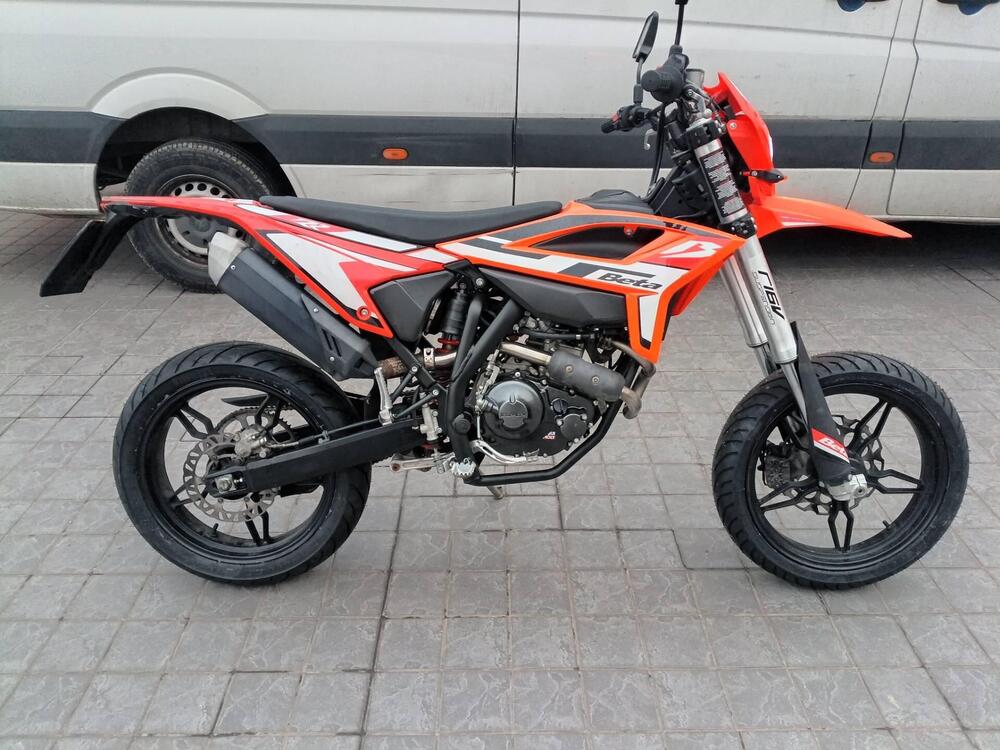 Betamotor RR 125 4T Motard R (2023 - 24) (5)