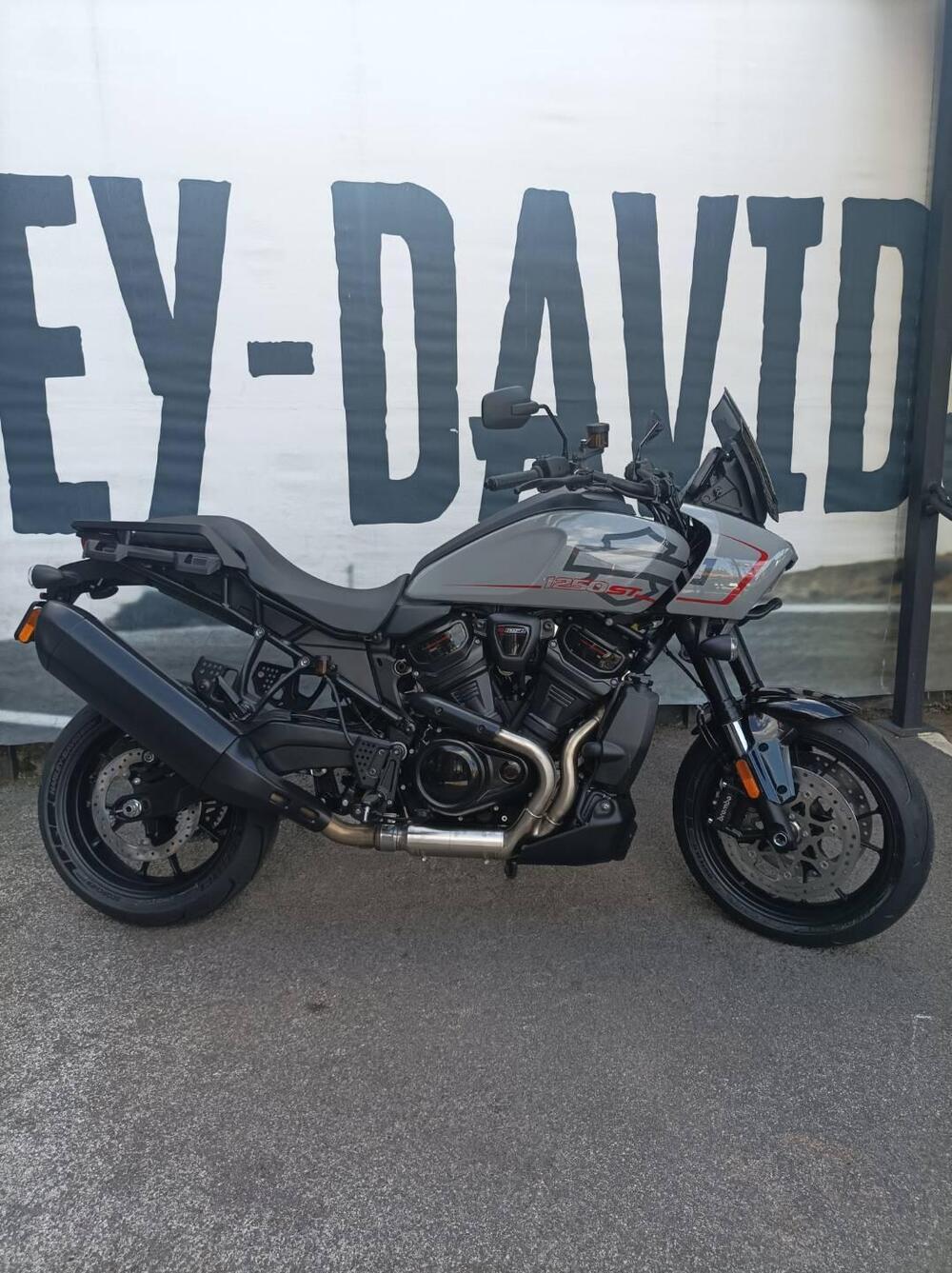 Harley-Davidson Pan America 1250 ST (2025)