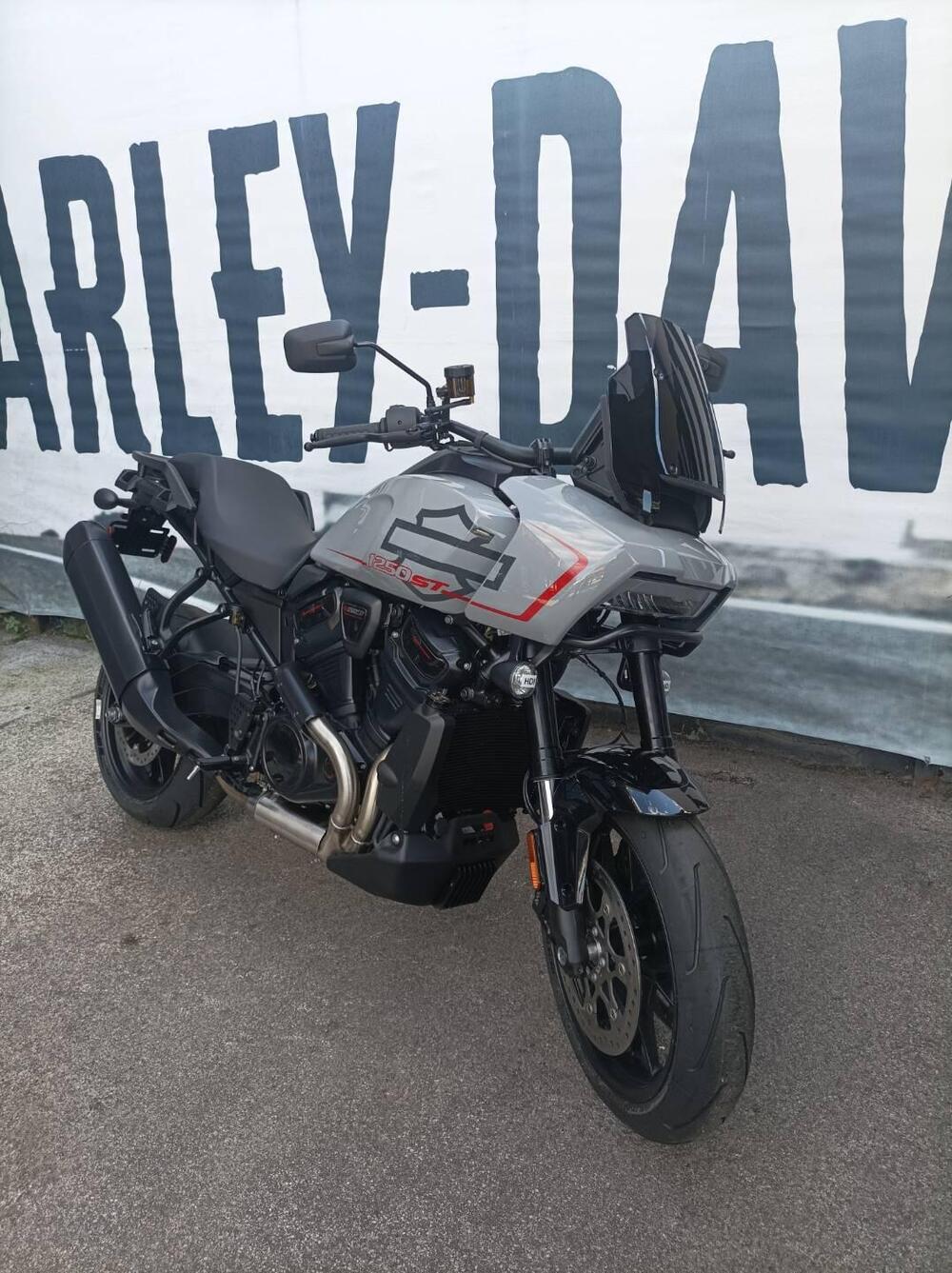 Harley-Davidson Pan America 1250 ST (2025) (2)