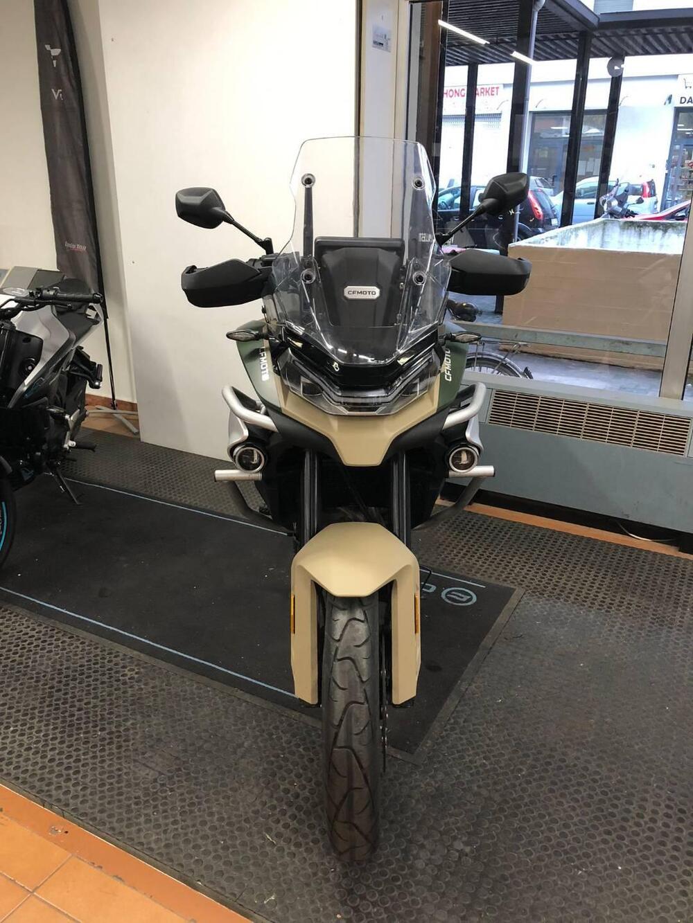 CFMOTO 800MT Limited Edition (2023 - 25) (2)