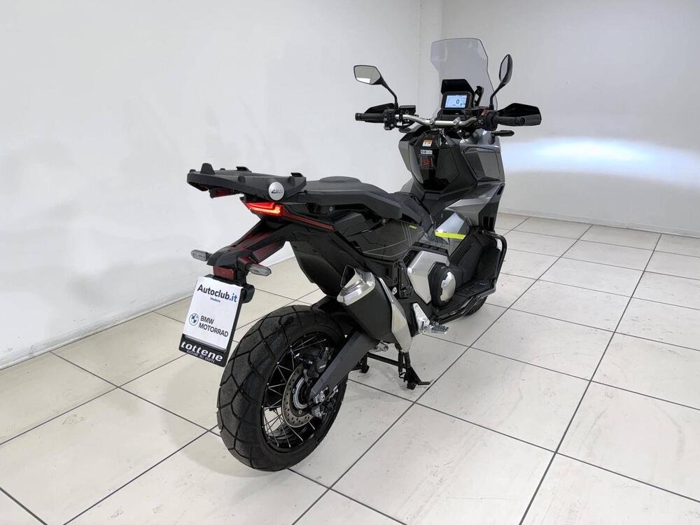 Honda X-ADV 750 DCT (2021 - 24) (6)