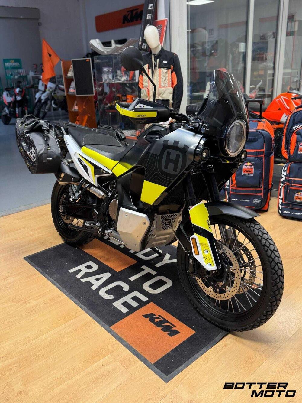 Husqvarna Norden 901 (2022 - 25) (7)