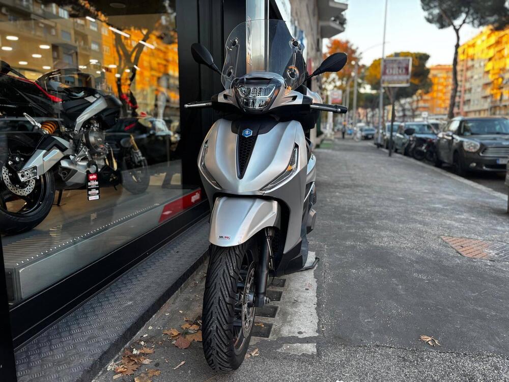 Piaggio Beverly 300 S ABS-ASR (2021 - 25) (8)