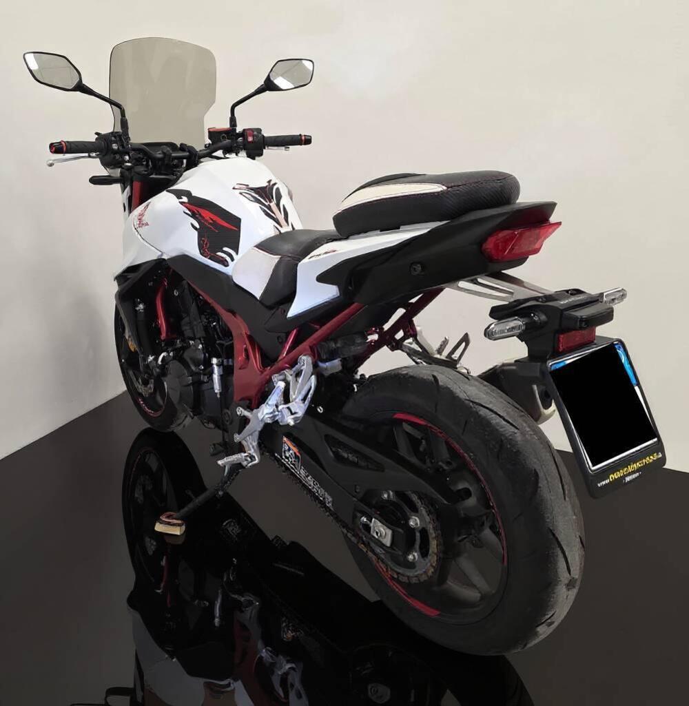 Honda CB 750 Hornet (2023 - 24) (8)