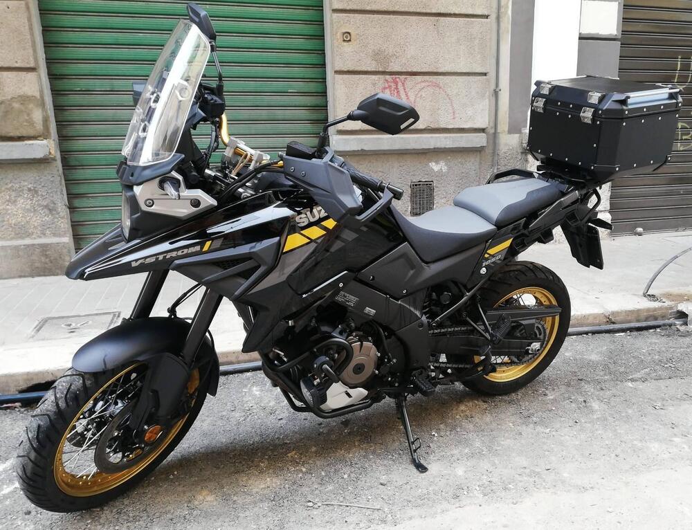 Suzuki V-Strom 1050XT (2020 - 23) (3)