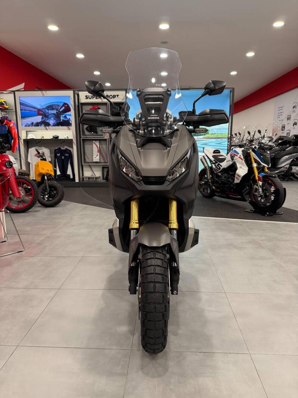 Honda X-ADV 750 (2017) (5)