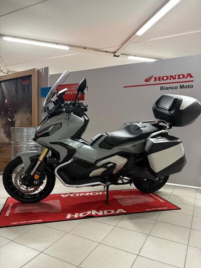 Honda X-ADV 750 DCT Travel (2021 - 24) usata