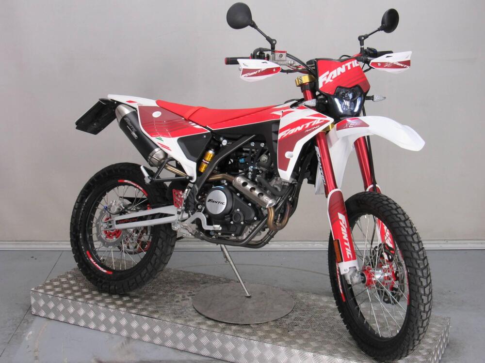 Fantic Motor XEF 125 Competition (2023 - 24) (2)