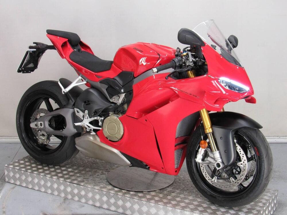 Ducati Panigale V4 S (2025) (2)
