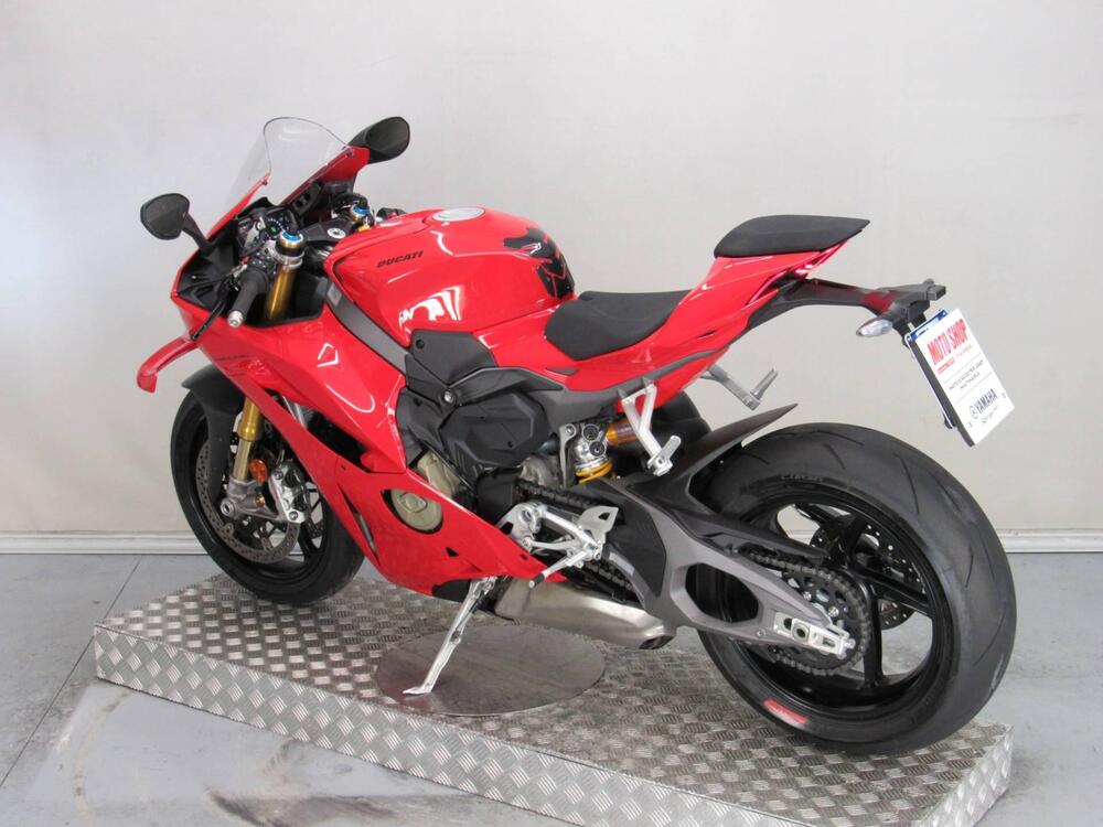 Ducati Panigale V4 S (2025) (5)