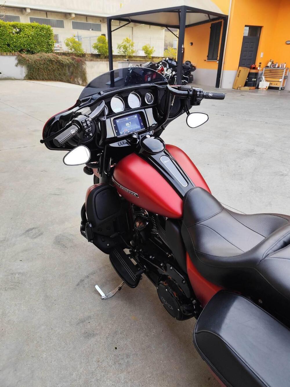 Harley-Davidson 114 Street Glide Special (2019 - 20) - FLHXS (2)