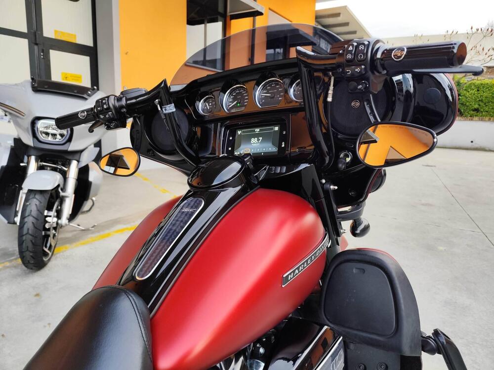 Harley-Davidson 114 Street Glide Special (2019 - 20) - FLHXS (3)