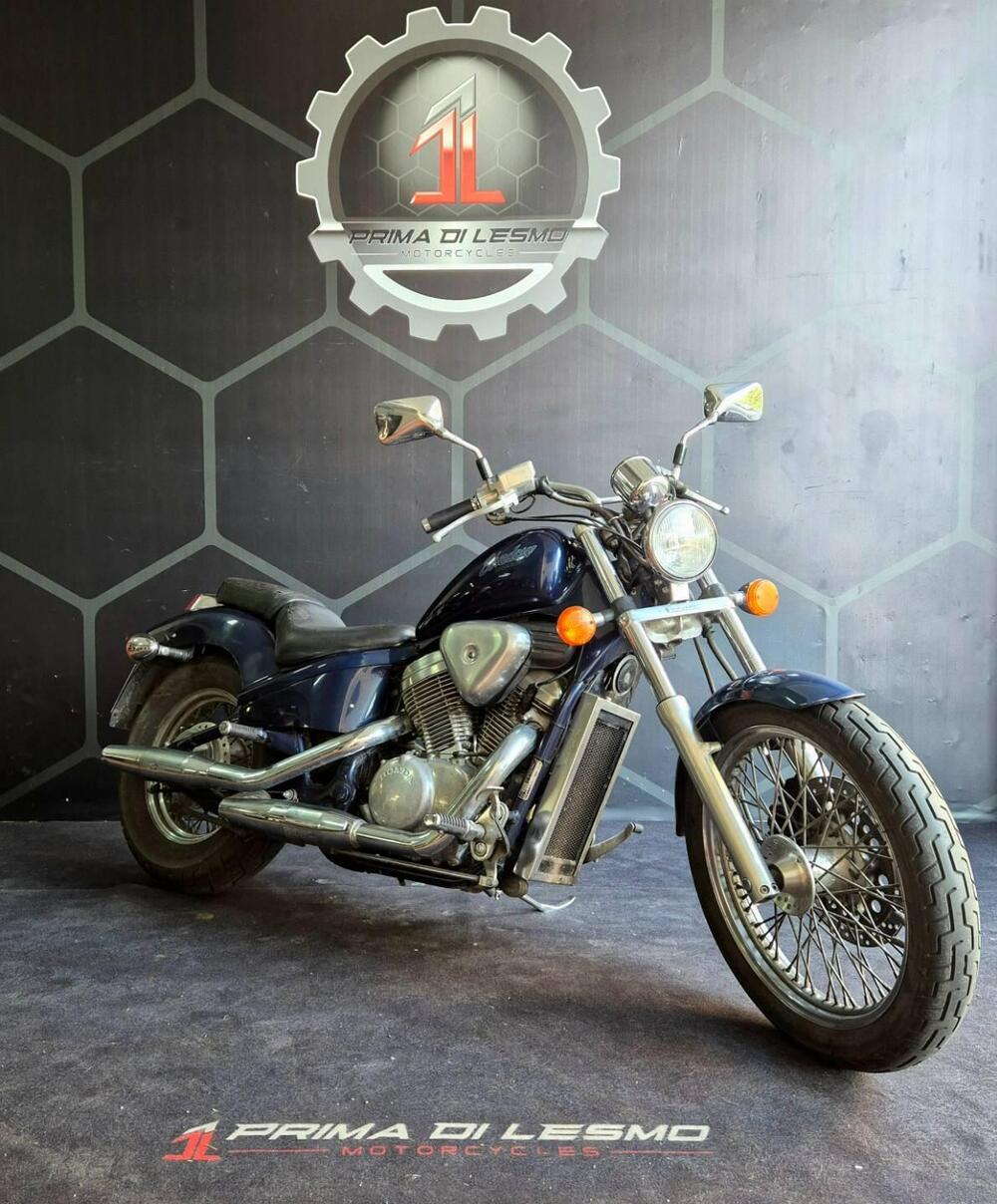 Honda VT 600 C Shadow (1989 - 02) (4)