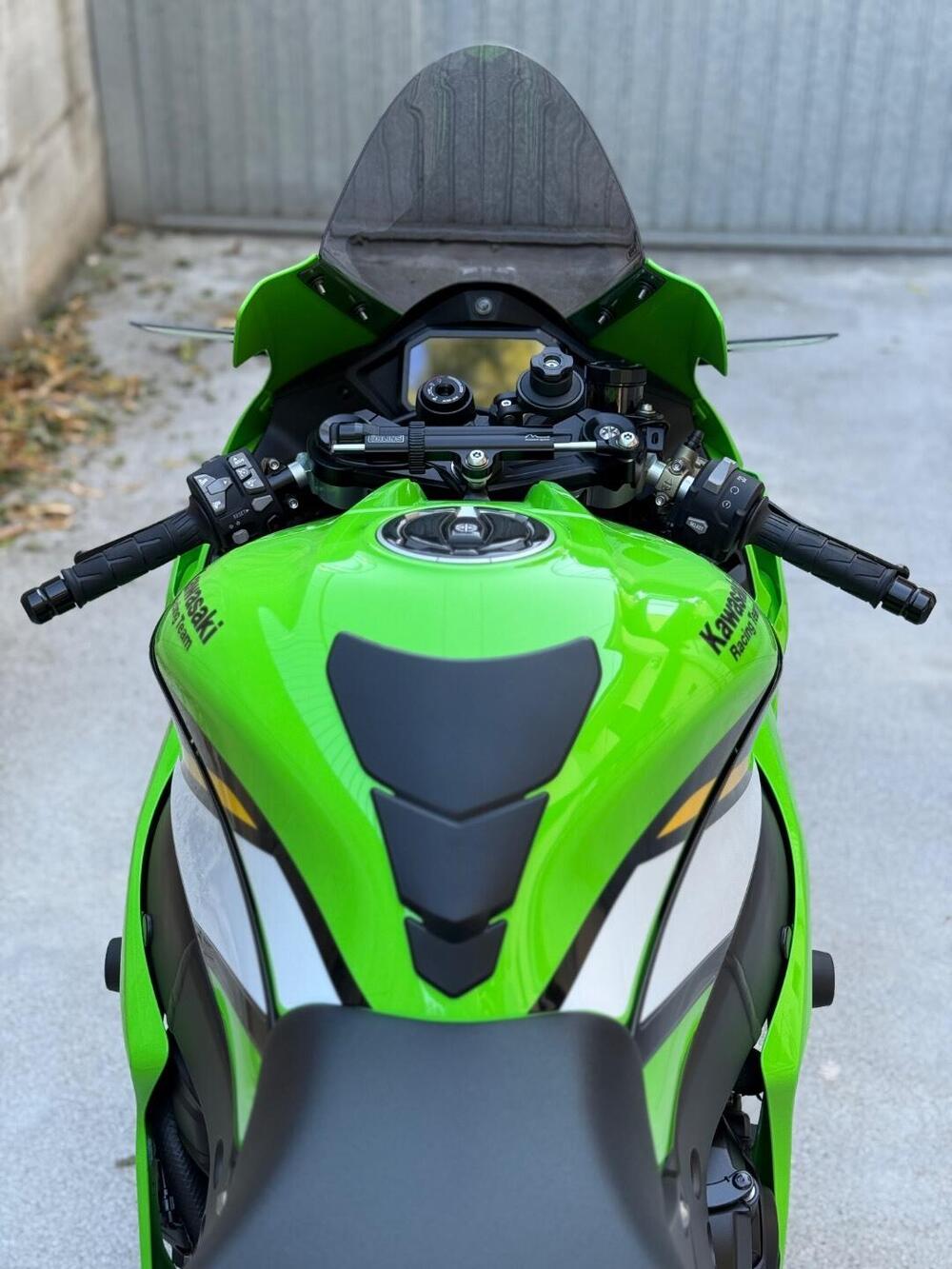 Kawasaki Ninja 1000 ZX-10R (2021 - 25) (17)
