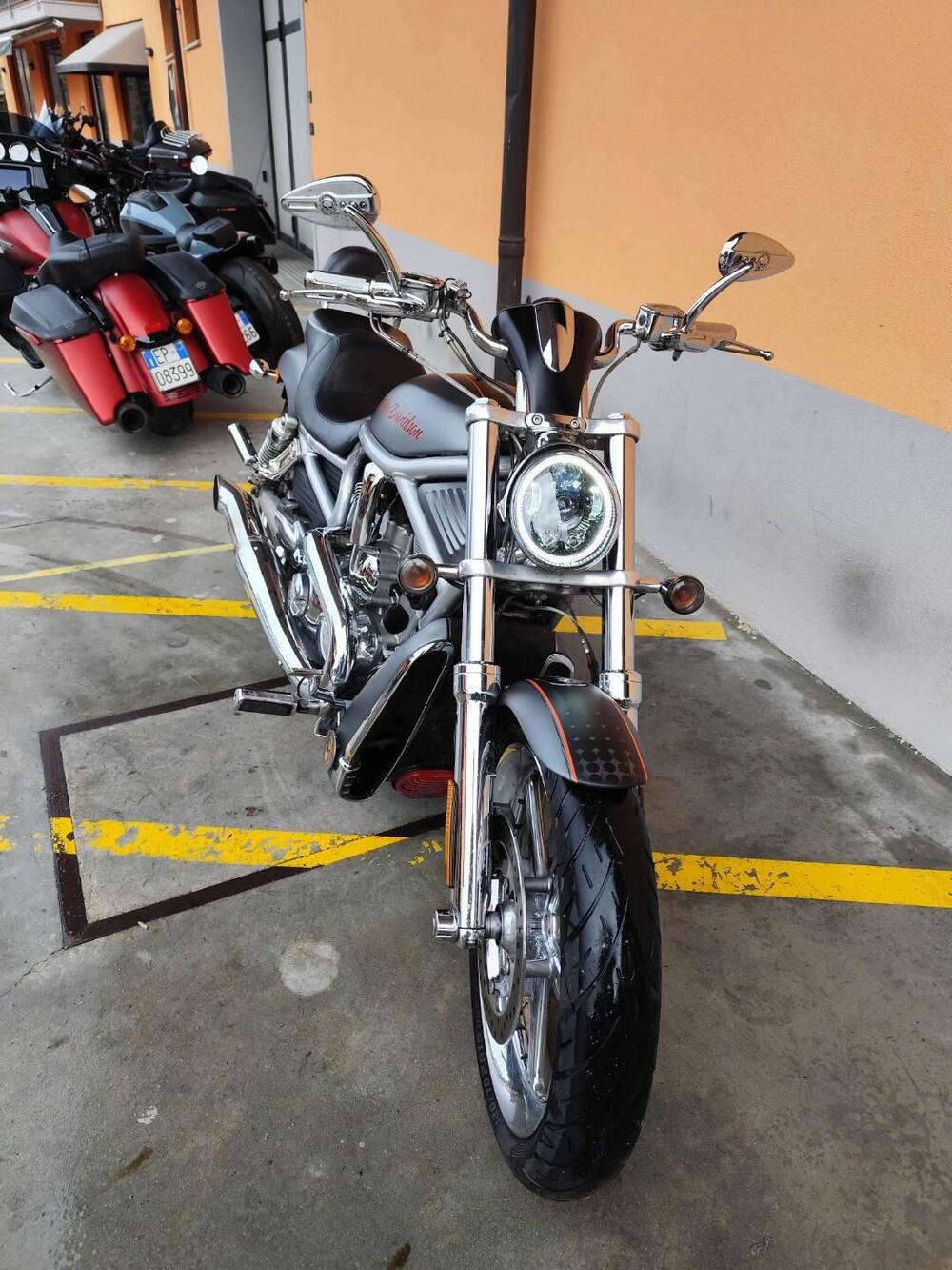 Harley-Davidson 1250 V-Rod (2008 - 12) - VRSCAW (2)