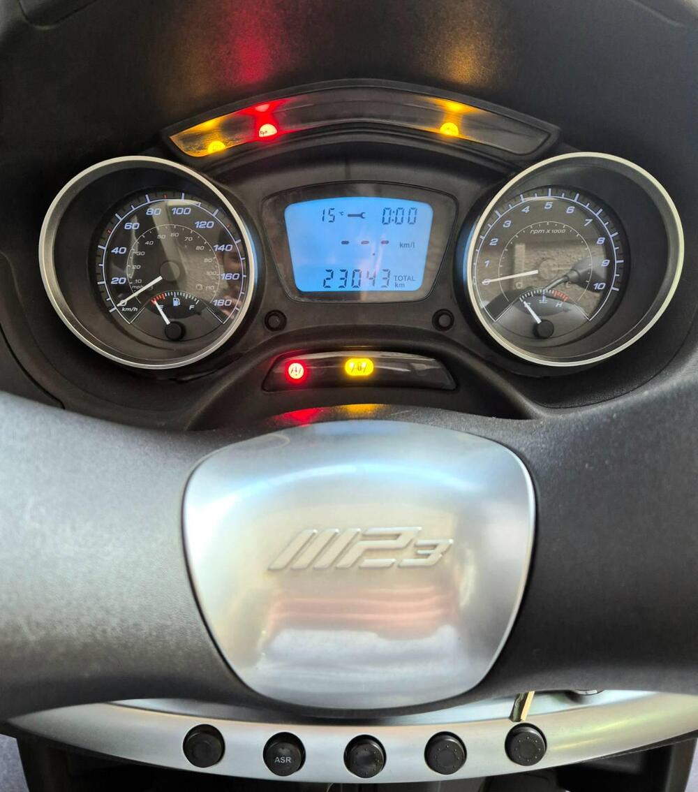 Piaggio MP3 500 ie Business LT (2017 - 18) (5)
