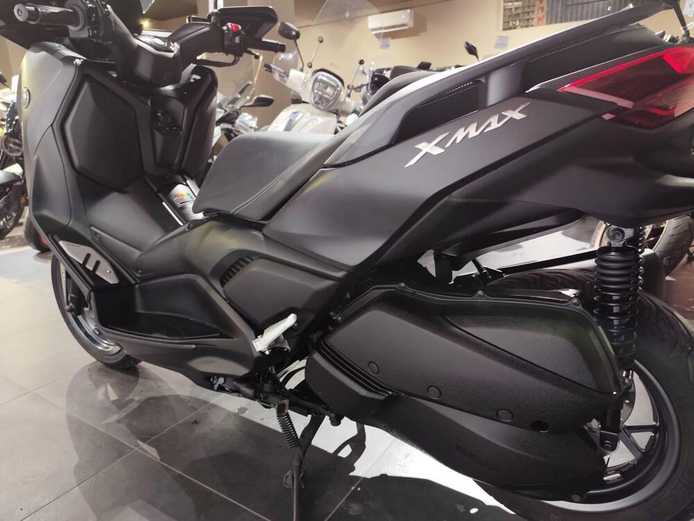 Yamaha X-Max 300 (2021 - 24) (6)