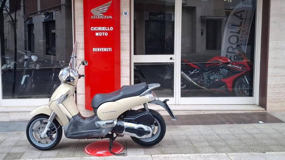 Aprilia Scarabeo 500 (2007 - 12) (2)