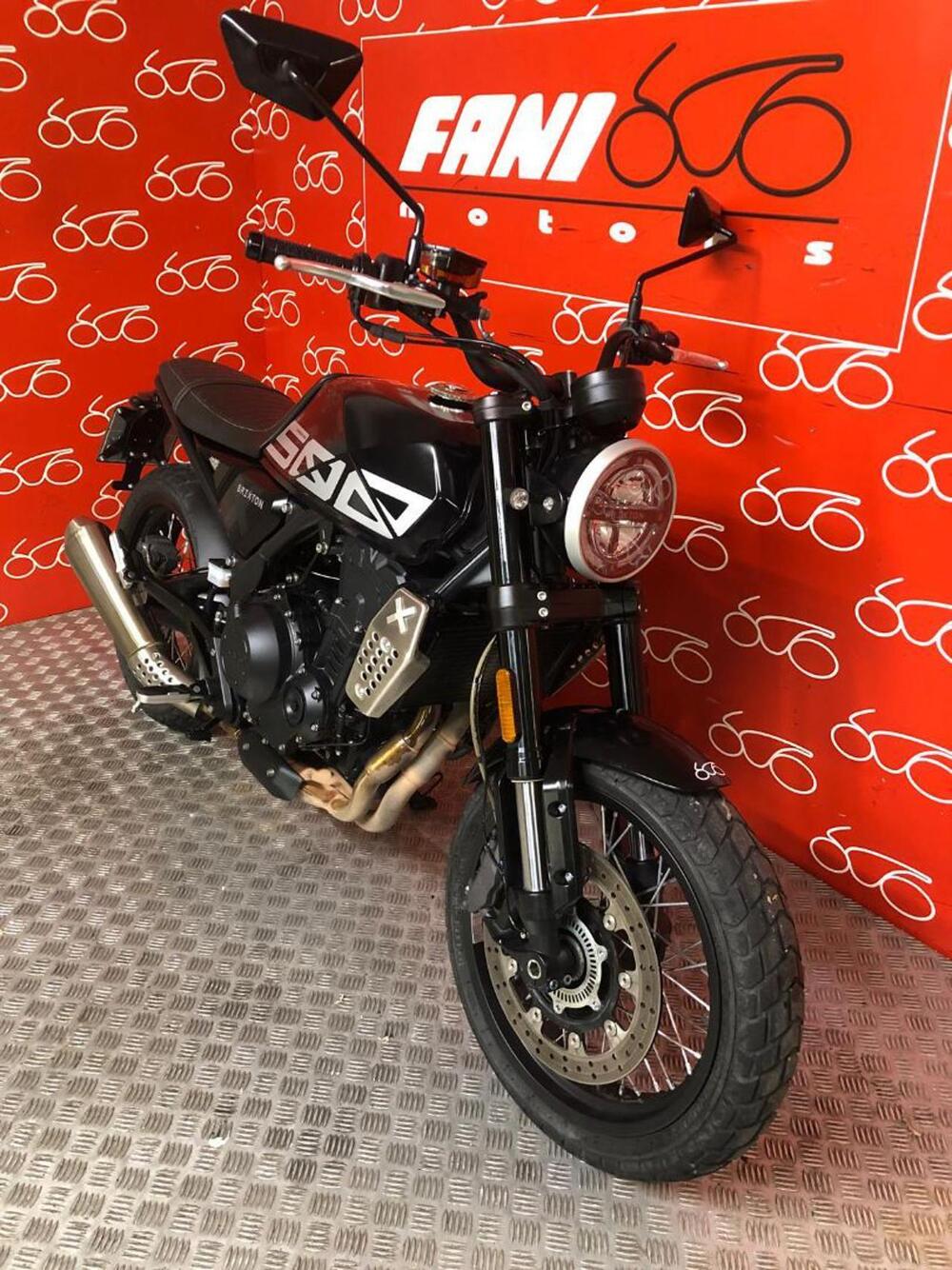 Brixton Motorcycles Crossfire 500 X (2021 - 25) (2)