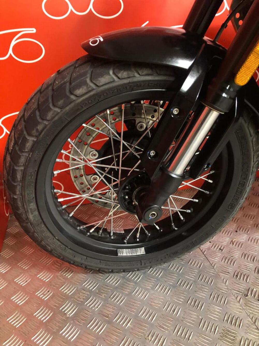 Brixton Motorcycles Crossfire 500 X (2021 - 25) (6)