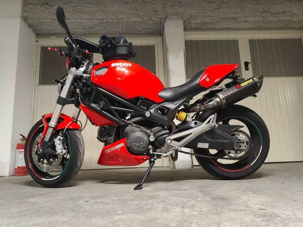 Ducati Monster 696 Plus (2007 - 14) (2)